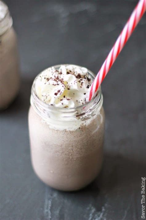 Satisfyingly Simple Cookies and Cream Shake