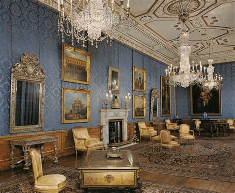 Windsor Castle | Windsor castle interior, Castles interior, Inside windsor castle