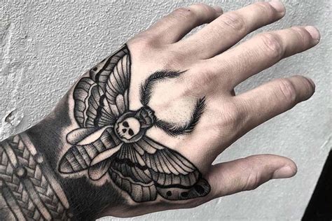 Hand Tattoo For Men Black Ink Tattoos, Skull Tattoos, Leg Tattoos, Body Art Tattoos, Sleeve ...