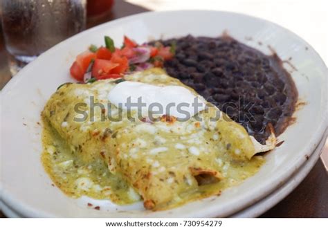 San Antonio Riverwalk Restaurants Food Stock Photo 730954279 | Shutterstock