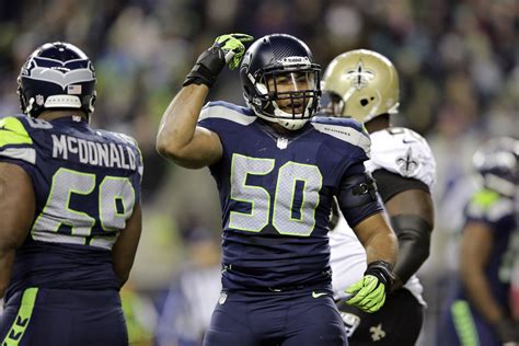 Seahawks sign linebacker K.J. Wright to 4-year extension | The Spokesman-Review