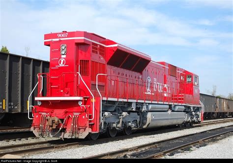 INRD 9007 Indiana Rail Road EMD SD9043MAC at Madisonville, Kentucky by JL Scott | Kentucky ...