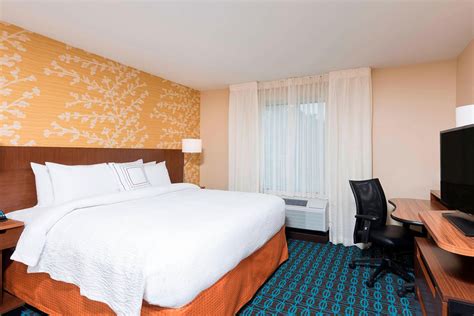 Fairfield Inn & Suites Orlando Kissimmee/Celebration | Allegiant Air