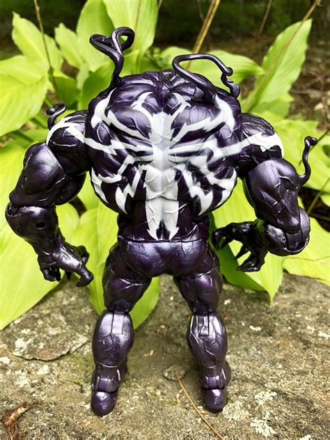 REVIEW: Marvel Legends Monster Venom Build-A-Figure - Marvel Toy News