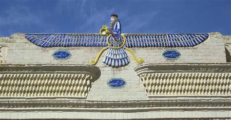 Fascinating Facts About Zoroastrianism, the World's Oldest Religion