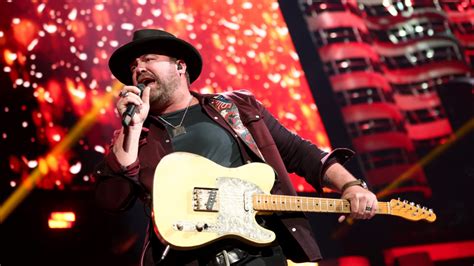 Lee Brice Keeps The Guitar Solos Coming At The iHeartCountry Festival | iHeart