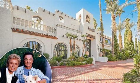 Siegfried & Roy's Las Vegas mansion hits the market for $3M - English ...