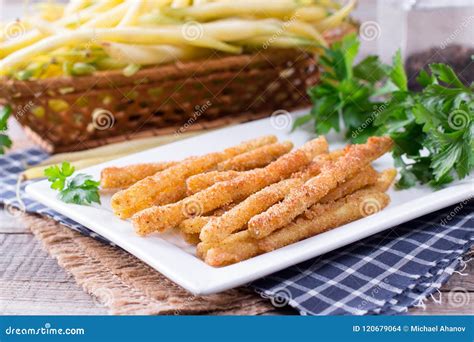 Deep fried green beans stock photo. Image of snack, mixture - 120679064