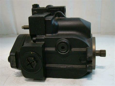 Sauer Danfoss Hydraulic Piston Pump LRL025CLS102 ONNN3C2BA6NAAANN 7005642 | eBay