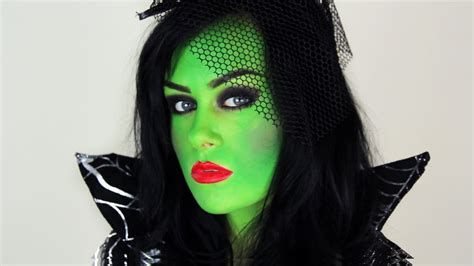 Easy Witch Make-Up Tutorial for Halloween - YouTube