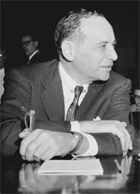 Benjamin Graham Biography, Benjamin Graham's Famous Quotes - Sualci ...