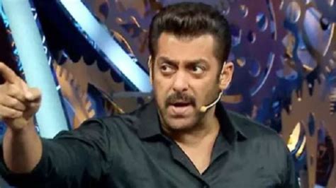 Salman Khan Quits 'Bigg Boss OTT 2', Actor To Not Host 'BB 17' After His Smoking Pics Leak ...