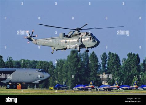 Royal Navy Westland Sea King Helicopter Stock Photo - Alamy