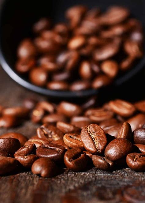 What is Arabica Coffee? Arabica vs. Robusta: 11 Tasty Differences ...