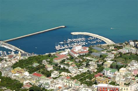 Porto Turistico Di Procida Marina in Procida, Campania, Italy - Marina ...