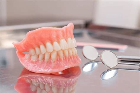 Suction Dentures - Smile Studio