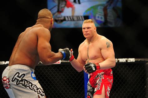 Alistair Overeem def. Brock Lesnar at UFC 141: Best photos | MMA Junkie