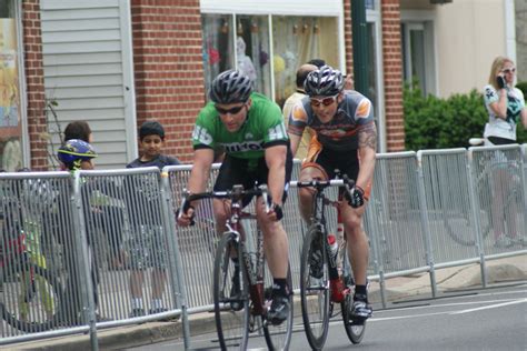 Criterium Training and Racing Tips | Tips To Be A Stronger Crit Racer