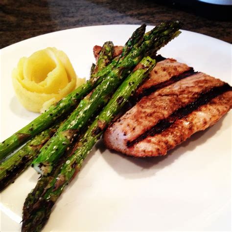 Blackened, Grilled Blue Fin Tuna - keviniscooking.com | Seafood entrees, Recipes, Tuna recipes