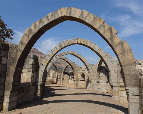 4 Monuments To Visit In Champaner Gujarat | Femina.in