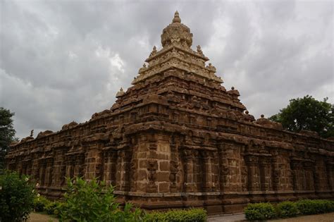 Under The Tree: THE HIDDEN TEMPLE SERIES 1 : PARAMESWARA VINNAGARAM TEMPLE, KANCHEEPURAM, TAMIL NADU