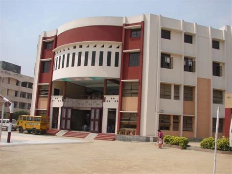 Bharat National Public School - Delhi