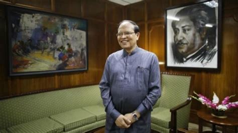 Bangladesh's central bank governor Atiur Rahman resigns over $100 ...