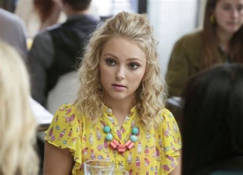 ‘The Carrie Diaries’ Season 2 Episode 5 Spoilers: Watch Carrie Bradshaw Lose Her Virginity In ...