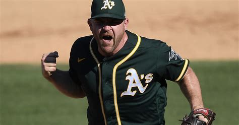 Oakland A’s Liam Hendriks named 2020 AL Reliever of the Year ...