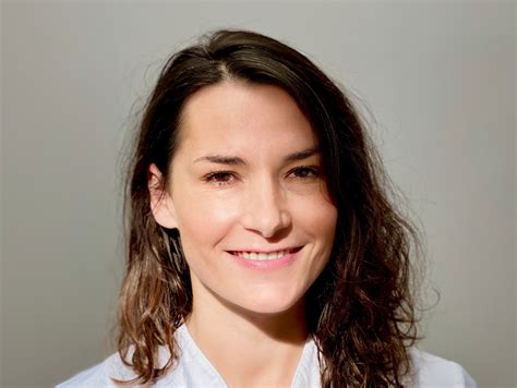 Dr. Claire POREAUX | Centre de dermatologie Stanislas | Nancy