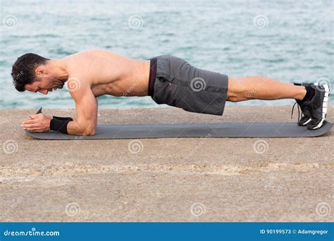 Forearm plank stock image. Image of formarm, exercise - 90199573