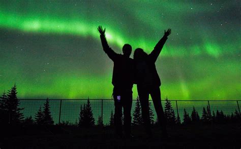 Northern Lights Photography Tips from the Churchill Wild Guides