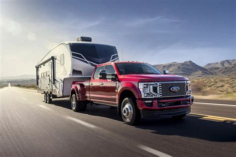 2022-ford-f-350-super-duty-towing-dually-hybrid - The Fast Lane Truck