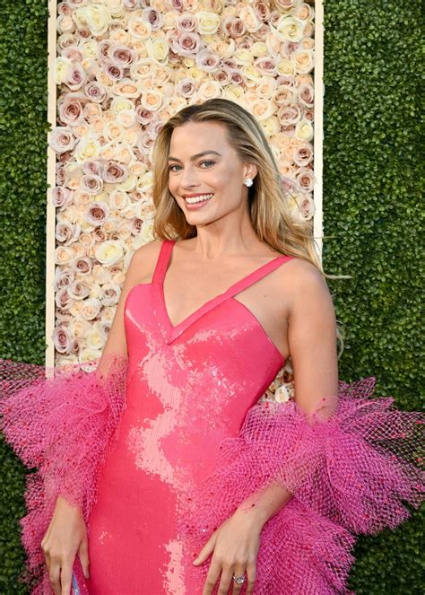 81st Annual Golden Globe Awards 7th January 2024 : r/MargotRobbie