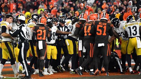 NFL: Players respond to Myles Garrett hitting Mason Rudolph with helmet in Steelers-Browns melee ...