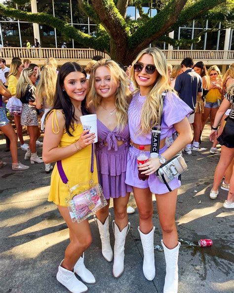 College game day outfits, lsu game day outfit ideas | Tcu gameday outfit, College gameday ...