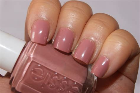 Essie Eternal Optimist Nail Lacquer - Review | The Sunday Girl