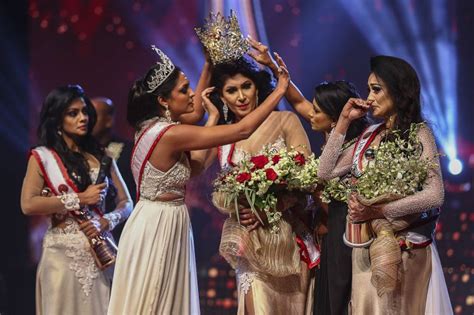 ‘Mrs World’ returns her crown after Sri Lanka pageant controversy | Women News | Al Jazeera