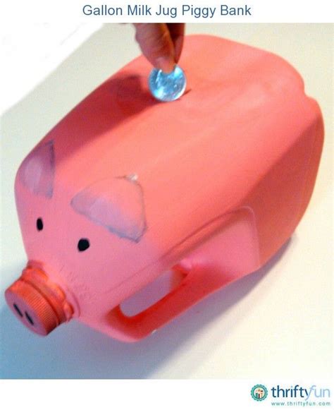 Gallon Milk Jug Piggy Bank | Milk jug crafts, Recycling projects for ...