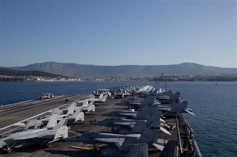 The World’s Largest Aircraft Carrier - USS Gerald R. Ford - Arrives in Split, Croatia > United ...