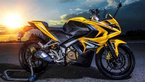 Bajaj Pulsar RS 200 ABS dual channel price leaks before launch