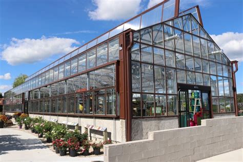 The Future: Commercial Greenhouse Farming | Prospiant