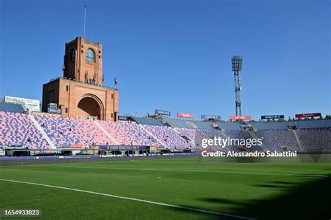 111,284 Bologna Stadium Stock Photos, High-Res Pictures, and Images ...