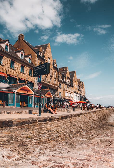 Cancale // A Guide to the Charming Oyster Town in Brittany, France