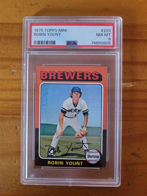 1975 Topps #223 Robin Yount Rookie Card RC PSA 8 NM-MT HOF New Label ...