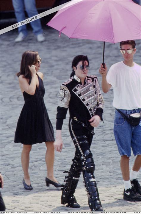 Michael with Lisa Marie Presley - Michael Jackson Photo (7127207) - Fanpop