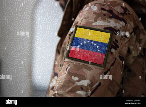 Venezuela Soldier, Soldier with flag Venezuela, Venezuela flag on a ...