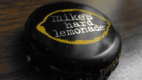 Hello :): mike's hard lemonade alcohol content