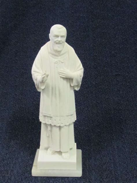 Saint Padre Pio Statue