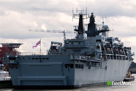 Photo of HMS BULWARK (IMO: 9160607, MMSI: 234613000, Callsign: GDIV) taken by IanJohn